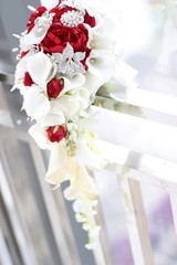 Handmade Red Calla Lily Bouquet, Realistic Roses & Pearls, Luxury Wedding Decor