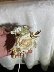 Set of 6 Serwalin Champagne Corsage with Faux Pearls NIB