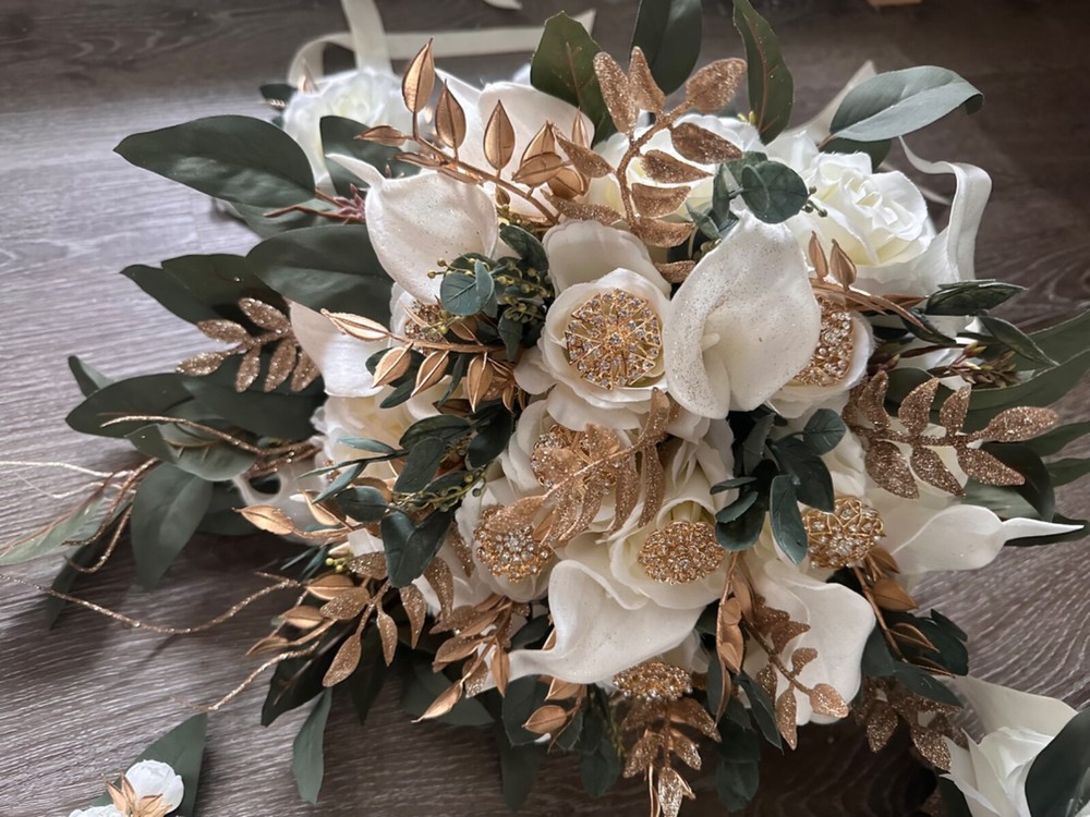 Luxury White Gold Green Faux Wedding Bouquet, Dark Green Cream Bridal Bouquet