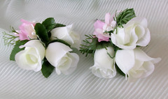 Women’s Mother’s Wedding Anniversary Corsages White Rosebud Pink Ribbons 2 Piece