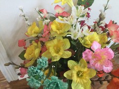 VINTAGE SILK FLOWER mixed flowers COTTAGE ARRANGEMENT CaleCA pitcher with DAMAGE