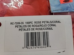 NOS Darice Victoria Lynn Rose Petals 100/Pkg Coral 4pks/400