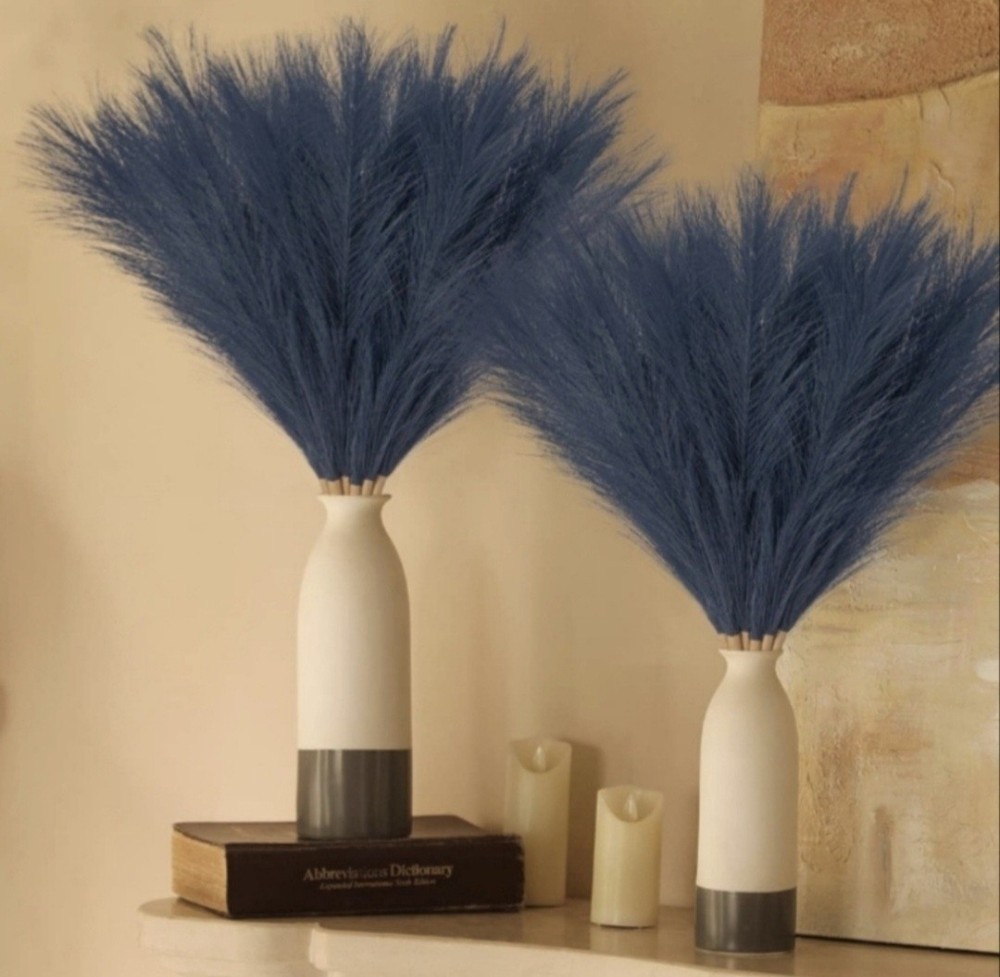 Beautiful 100% Handmade Blue Pampas Grass Set of 8 Individual Picks 17″ Tall
