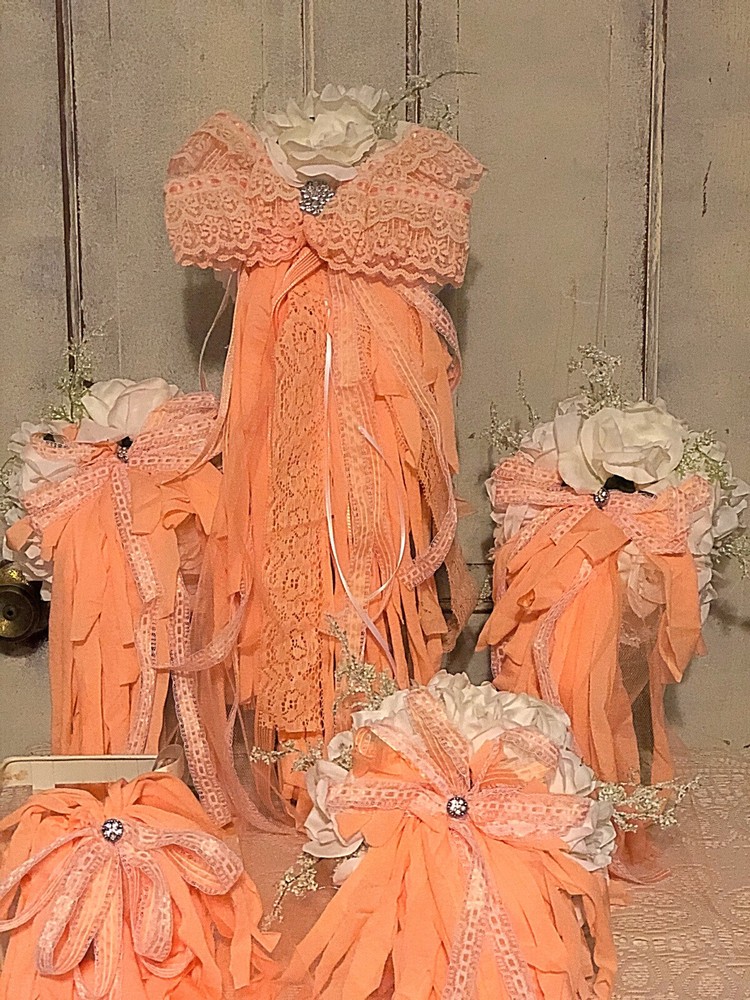 Peaches and Creme Wedding Bouquet Set