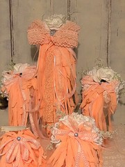 Peaches and Creme Wedding Bouquet Set