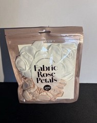 Vivitar Fabric Rose Petals 200 Pack White & Beige Polyester Wedding Decoration