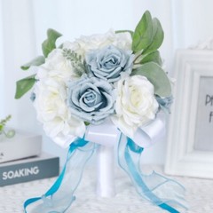 Captivating Bridesmaids Handheld Flowers Realistic Rose Bouquet for Entourages