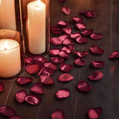 200 pétalos de rosa de seda burdeos para San Valentín