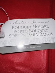 Modern Romance Plastic Net Bridal Boquet Holder