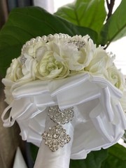Handmade Wedding Bouquet White Light Green Pearl Artificial Flower Bling Bridal