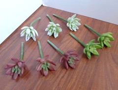 Set of 8 Pieces Artificial Lotus Yacon Lifelike Succulent Plants