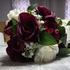 4 Burgundy & White Bridesmaids Bouquets and 1 Burgandy & White Bridal Bouqet