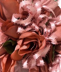 VTG Silk Flower & Lace Streamers Wedding Bridal Bouquet Red Rose & Pink Ribbons