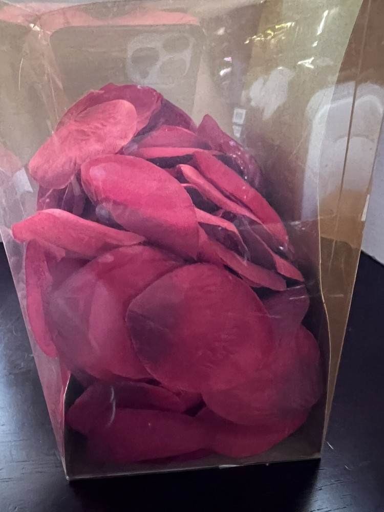 Red Rose Petals For Wedding Or Any Occasion