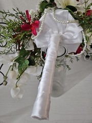 cascading bridal bouquet