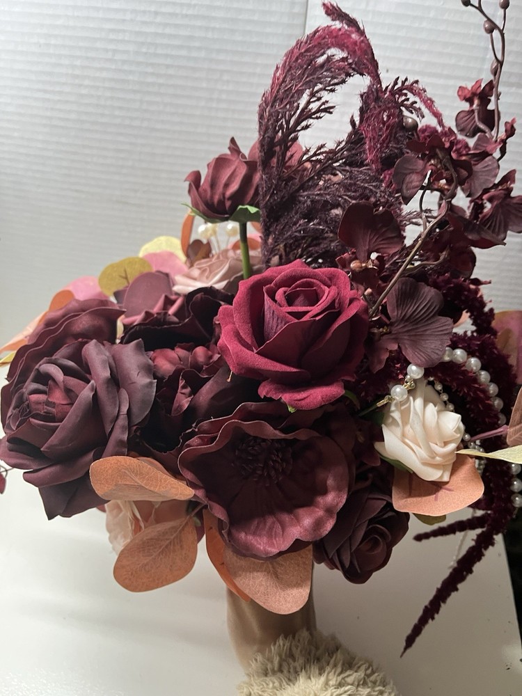 Ling’s Moment 11” Burgundy Bouquet For Wedding