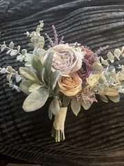 High Quality , Purple Themed Wedding Flowers