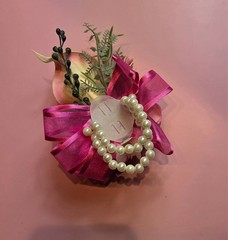 Soft Rose Pink Wrist Corsage – Artificial Calla Lily & Rose with Pearl Bracelet