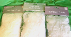 Wedding Petal Toss Confetti Silk White Roses 3 Packs (300 pcs a pack) NEW