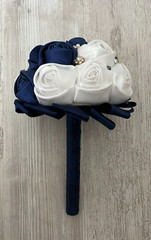 Blue White Bridal Bouquet Crystal Pearl Silk Roses Flower Wedding Holding Decor