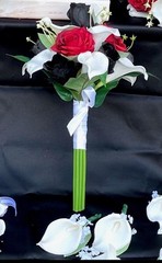 Red Black Roses White Calla Lily Lilies Bridal Bouquets Wedding Flowers 13pc