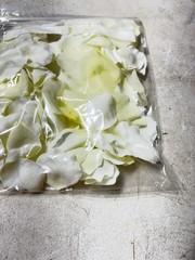 Artificial Rose Petals White And Off White