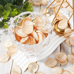 Whaline 600 Pcs Silk Rose Petals Champagne Gold Flower Petals Artificial Scatter