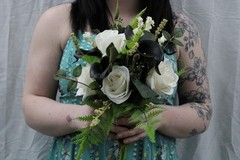 Creme roses & black calla lily bouquet w/ boutonniere