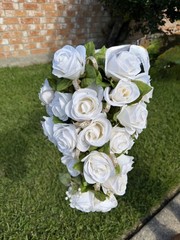 14″ White Gold Pearls Bridal Bouquet – Wedding & Anniversary Flowers