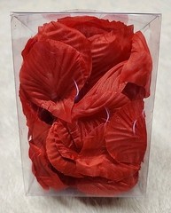 New Artificial Rose Petals 100 Count, For Decoration And Indoor Use Only